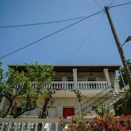Apartmán Athina Ipsos